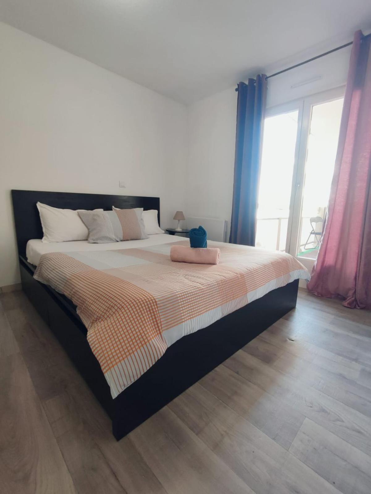 Douillet-Kanamappart-Euroairport Appartement Saint-Louis  Buitenkant foto