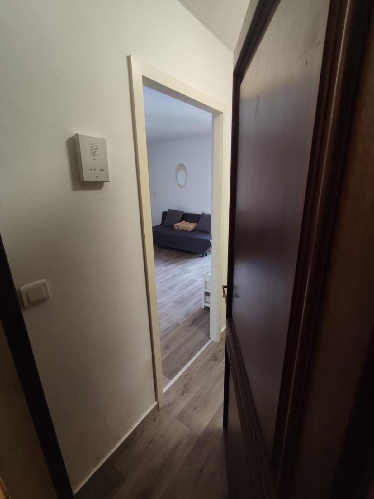Douillet-Kanamappart-Euroairport Appartement Saint-Louis  Buitenkant foto
