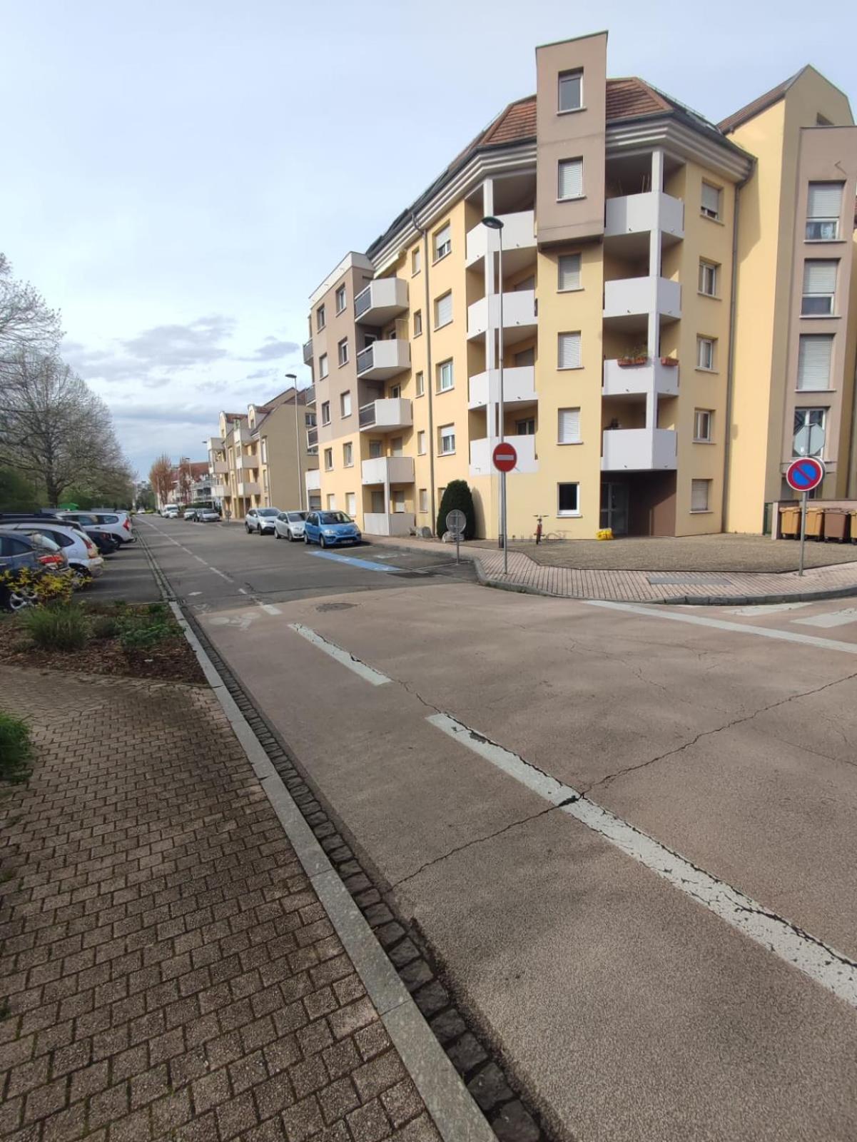 Douillet-Kanamappart-Euroairport Appartement Saint-Louis  Buitenkant foto
